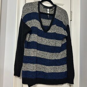 Knit sweater shirt